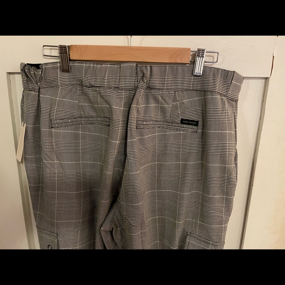 Sanctuary plaid jogger